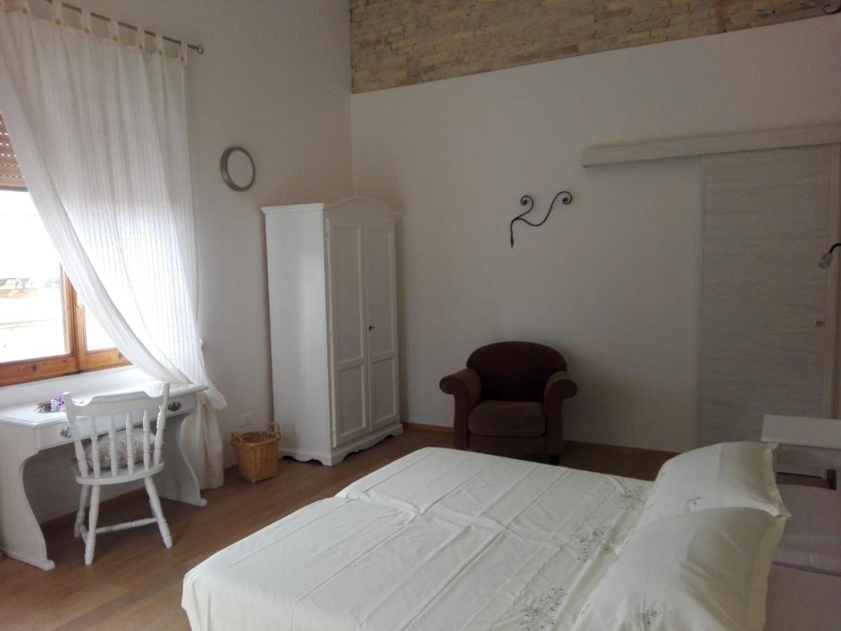 Bed And Breakfast San Saturnino Cagliari Esterno foto