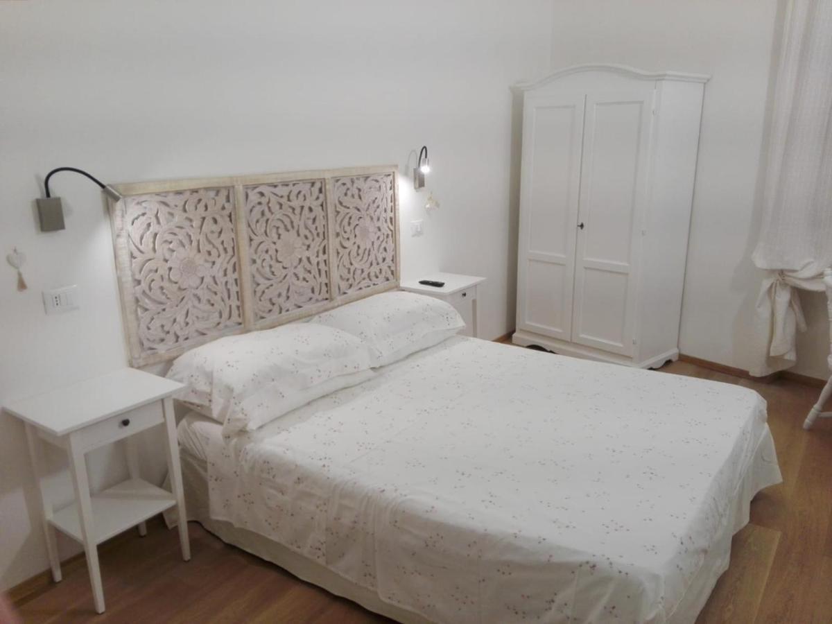 Bed And Breakfast San Saturnino Cagliari Esterno foto