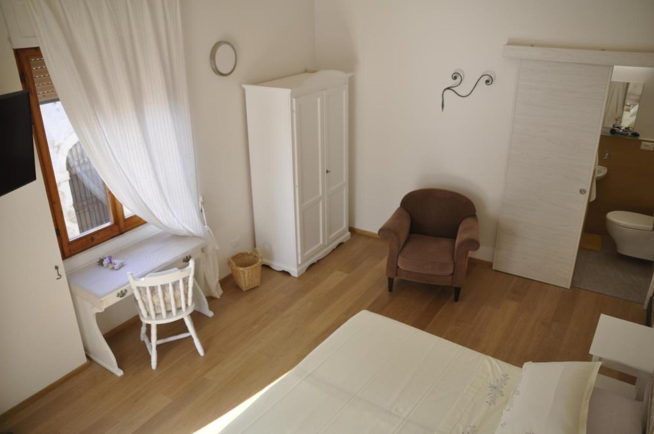 Bed And Breakfast San Saturnino Cagliari Esterno foto