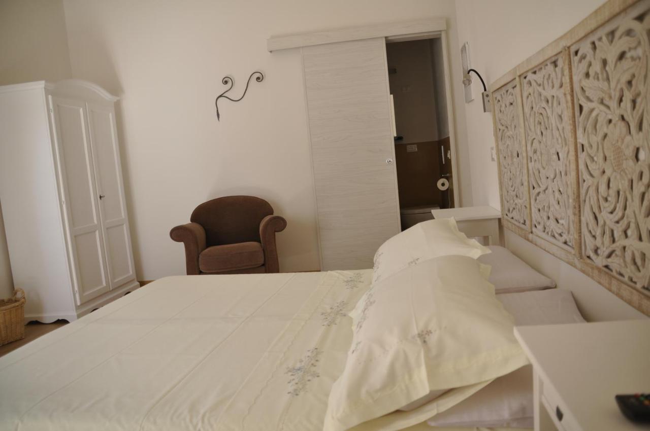 Bed And Breakfast San Saturnino Cagliari Esterno foto