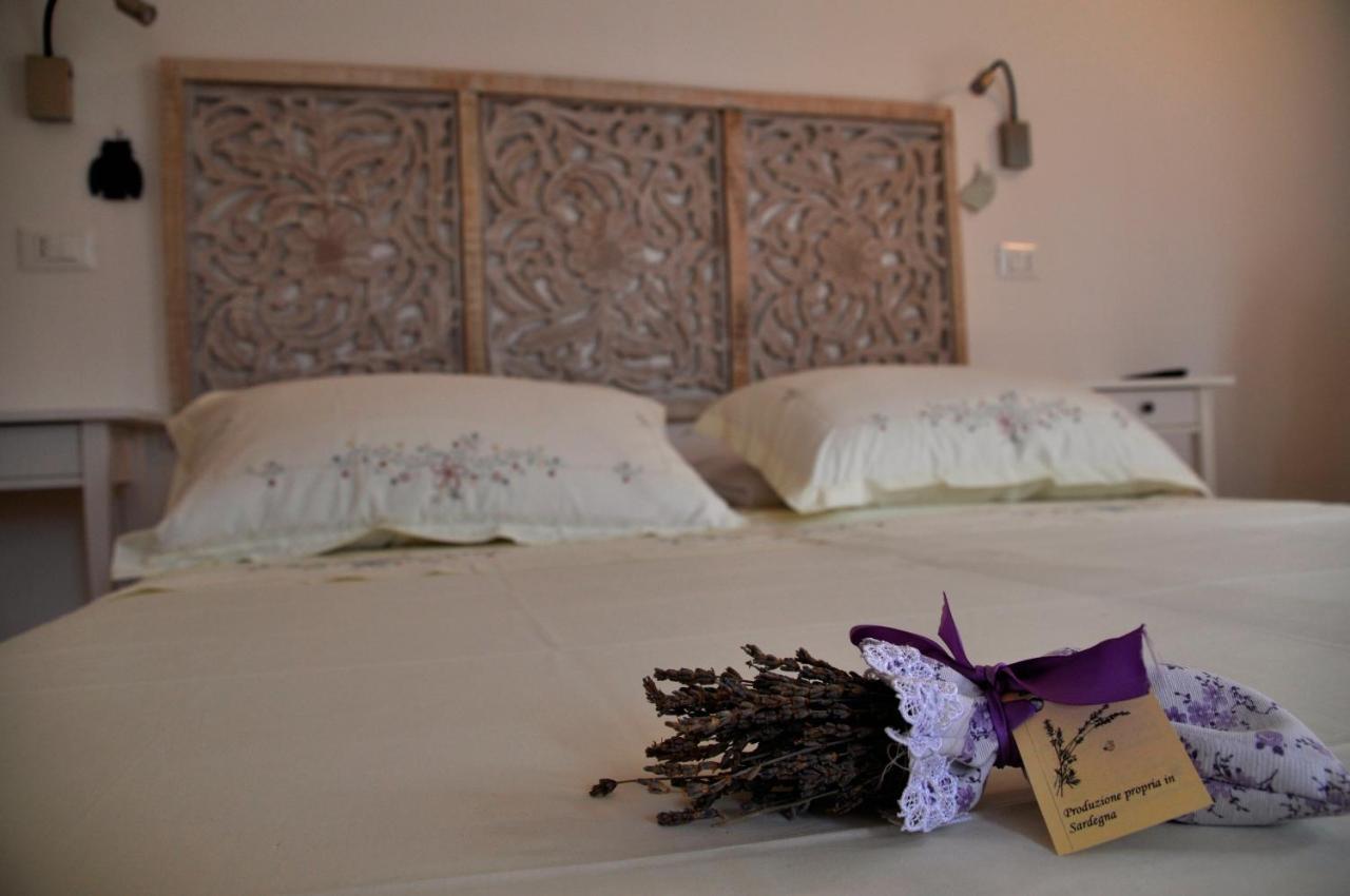 Bed And Breakfast San Saturnino Cagliari Esterno foto